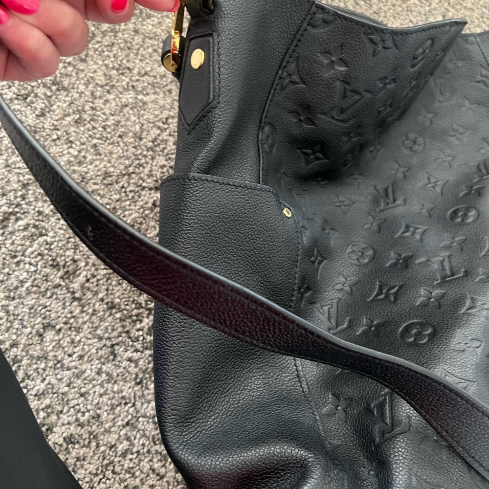 Perfect condition Louis Vuitton Empreinte black bagatelle. - Picture 7 of 15